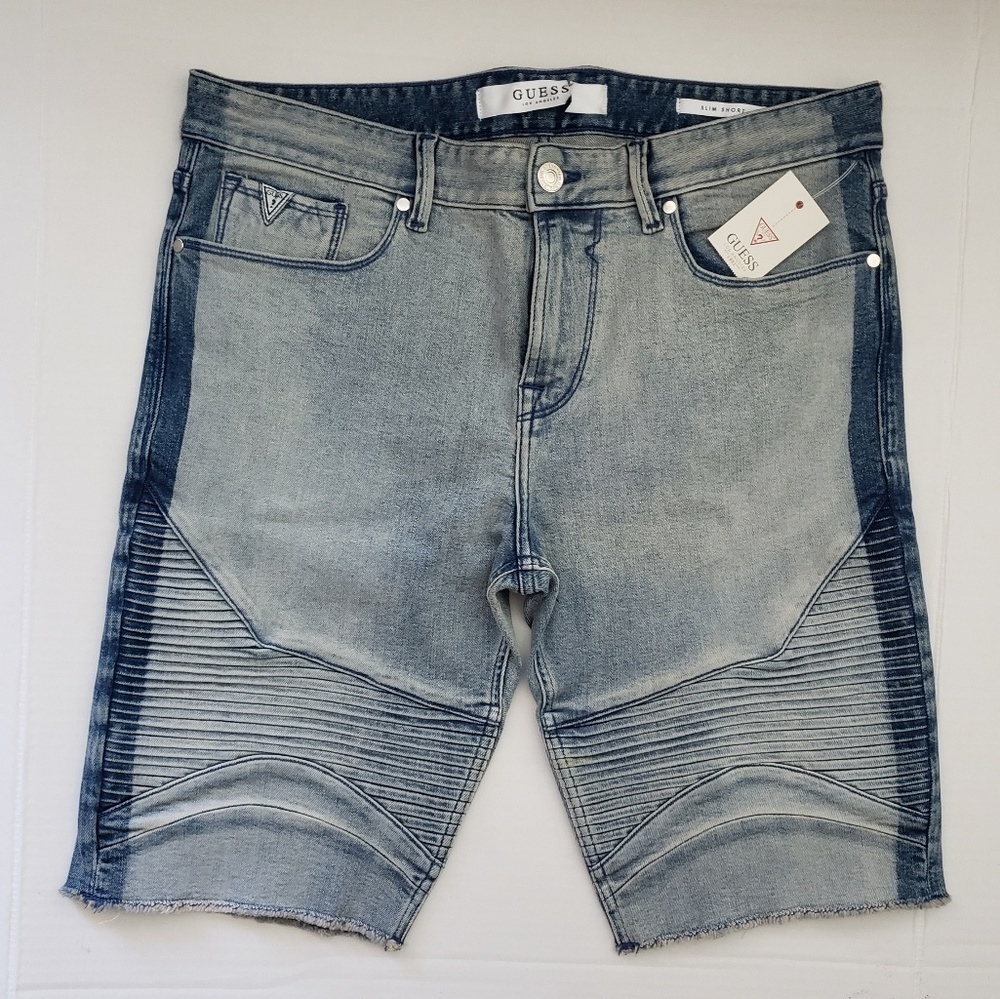 NWT GUESS Slim Fit Deconstructed Denim Shorts 32